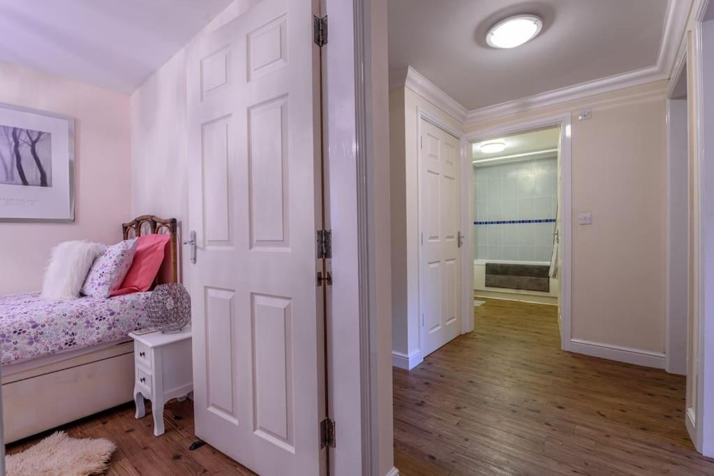 Ingledale Apartment, Ingleton, Yorkshire Dales National Park, Famous Three Peaks, Near The Lake District, Pets Are Welcome Ингълтън Екстериор снимка