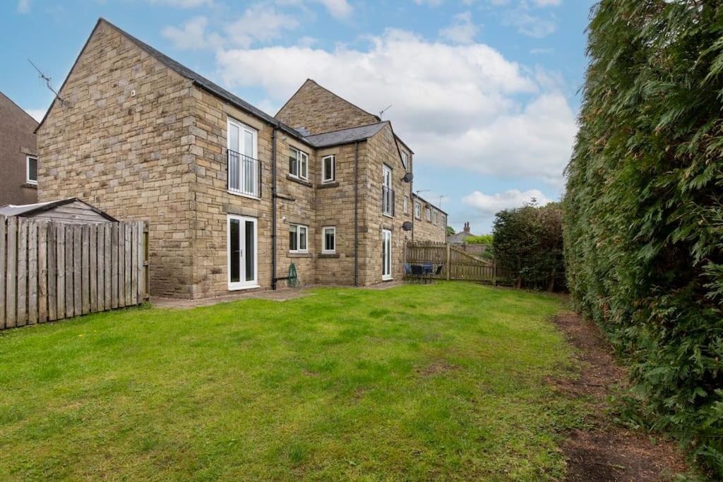 Ingledale Apartment, Ingleton, Yorkshire Dales National Park, Famous Three Peaks, Near The Lake District, Pets Are Welcome Ингълтън Екстериор снимка