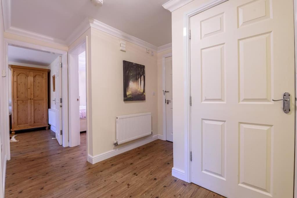 Ingledale Apartment, Ingleton, Yorkshire Dales National Park, Famous Three Peaks, Near The Lake District, Pets Are Welcome Ингълтън Екстериор снимка