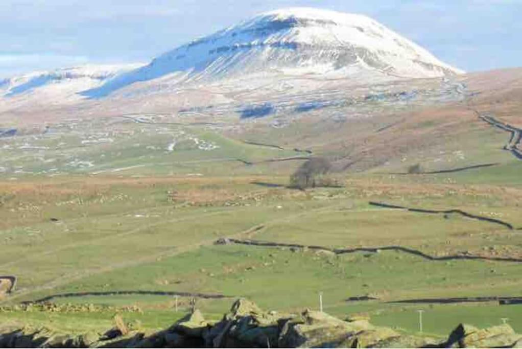 Ingledale Apartment, Ingleton, Yorkshire Dales National Park, Famous Three Peaks, Near The Lake District, Pets Are Welcome Ингълтън Екстериор снимка