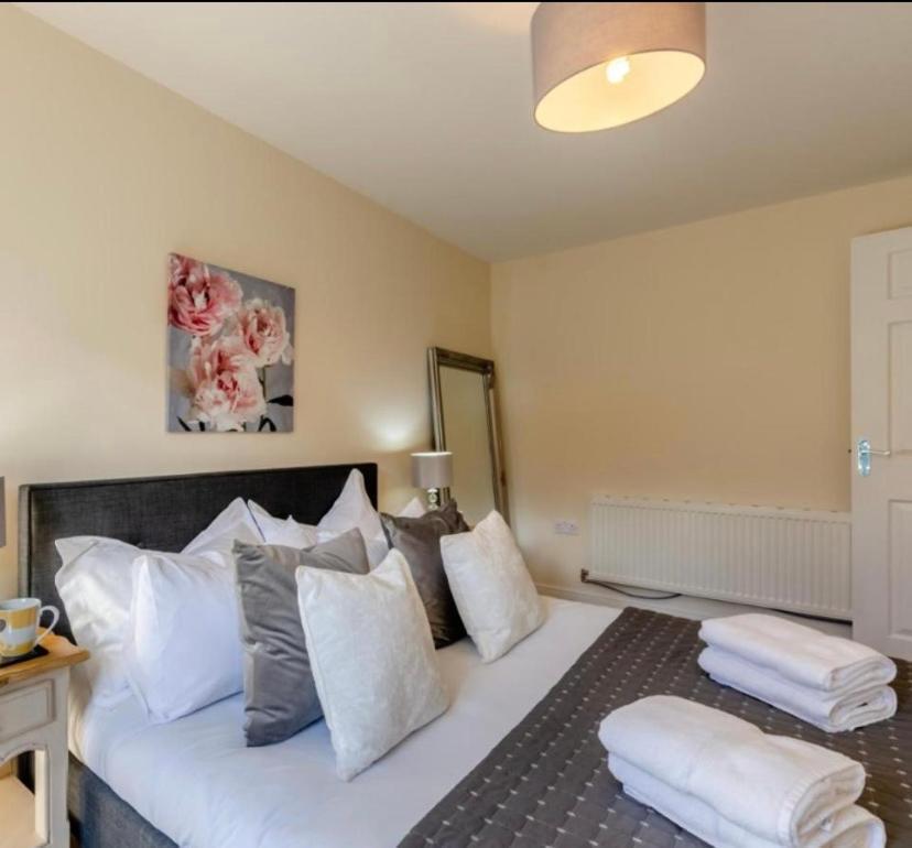 Ingledale Apartment, Ingleton, Yorkshire Dales National Park, Famous Three Peaks, Near The Lake District, Pets Are Welcome Ингълтън Екстериор снимка