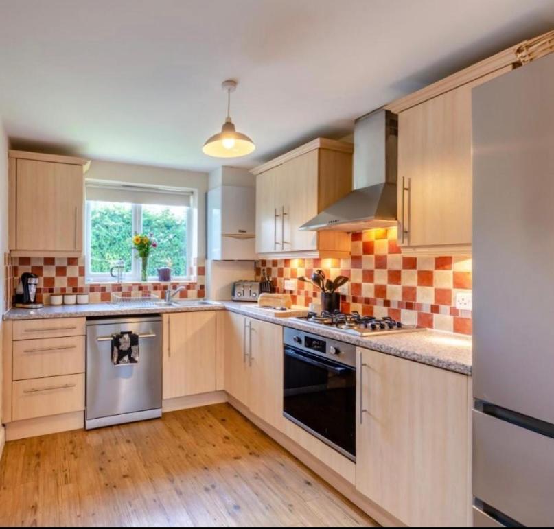 Ingledale Apartment, Ingleton, Yorkshire Dales National Park, Famous Three Peaks, Near The Lake District, Pets Are Welcome Ингълтън Екстериор снимка