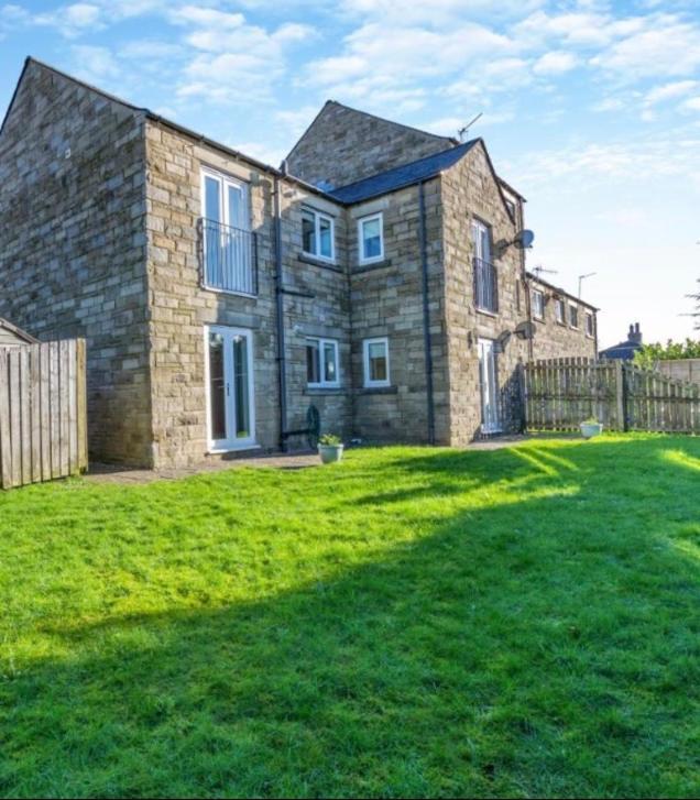 Ingledale Apartment, Ingleton, Yorkshire Dales National Park, Famous Three Peaks, Near The Lake District, Pets Are Welcome Ингълтън Екстериор снимка