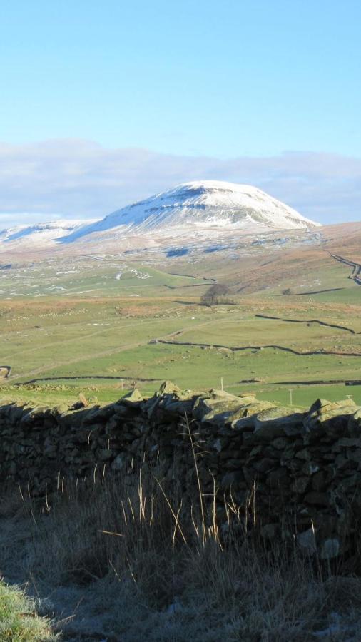 Ingledale Apartment, Ingleton, Yorkshire Dales National Park, Famous Three Peaks, Near The Lake District, Pets Are Welcome Ингълтън Екстериор снимка
